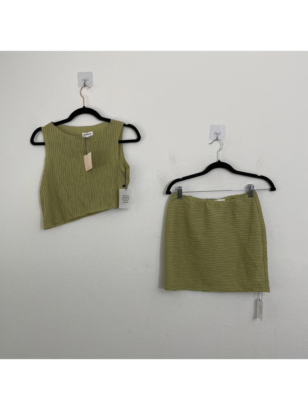 superdown Olive Green Ribbed Mini Skirt - Picture 4 of 8